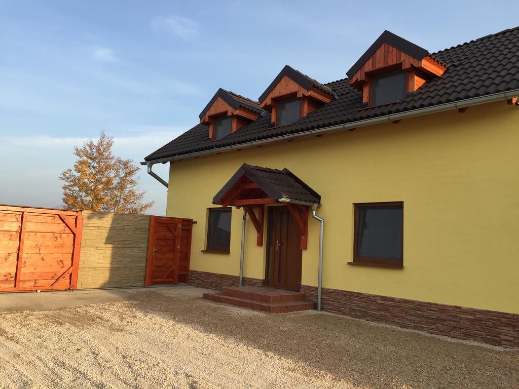 Ubytovanie Joli Jovice Exterior foto
